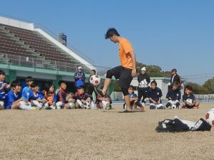 鈴鹿サッカーフェスティバル2025　リフティングパフォーマンス