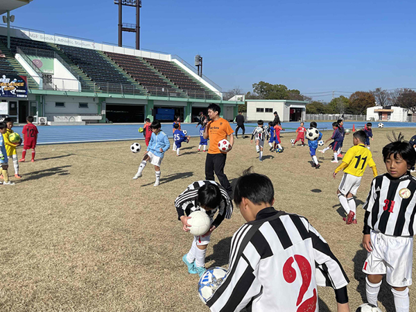 鈴鹿サッカーフェスティバル2025　リフティング教室2